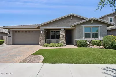 22062 E Russet, Queen Creek, AZ 85142 - Photo 1