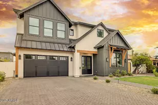 4420 E Glenrosa, Phoenix, AZ 85018 - Photo 1