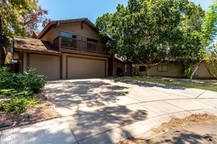 961 E Lamplighter Ln, Tempe, AZ 85283 - Photo 1