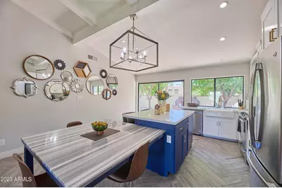 5750 N Scottsdale Road, Paradise Valley, AZ 85253 - Photo 1