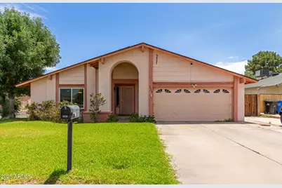 6429 S 17th, Phoenix, AZ 85042 - Photo 1