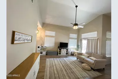 9060 W Maui Lane, Peoria, AZ 85381 - Photo 1