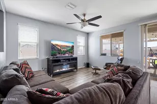 284 N 199th Dr, Buckeye, AZ 85326 - Photo 1