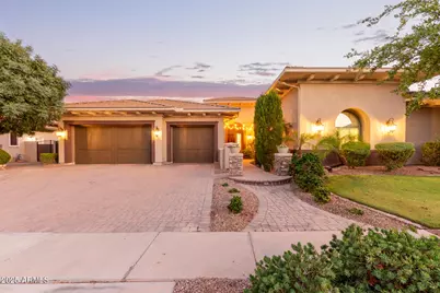 291 W Yellowstone Way, Chandler, AZ 85248 - Photo 1