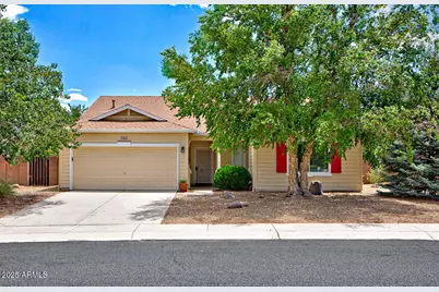 7461 N Windy Walk, Prescott Valley, AZ 86315 - Photo 1