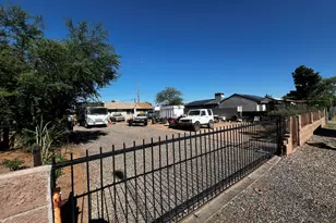 839 S 30th, Phoenix, AZ 85009 - Photo 1