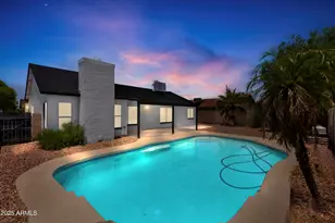 8401 N 107th Ln, Peoria, AZ 85345 - Photo 1