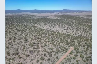 193 W Everwood, Seligman, AZ 86337 - Photo 1
