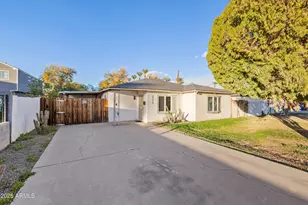 2722 E Virginia Ave, Phoenix, AZ 85008 - Photo 1