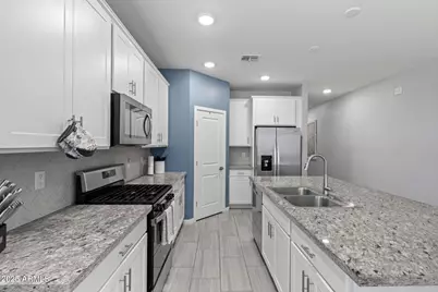 14473 W Hackamore Drive, Surprise, AZ 85387 - Photo 8