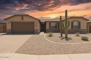 22145 W Ashleigh Marie Dr, Buckeye, AZ 85326 - Photo 1