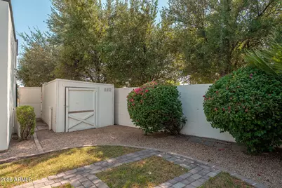 3002 E Glenrosa Avenue, Phoenix, AZ 85016 - Photo 40