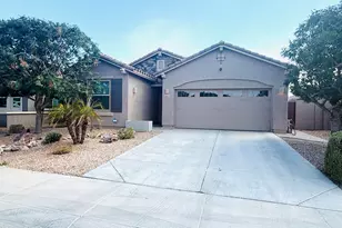 3923 E Desert Broom, Chandler, AZ 85286 - Photo 1