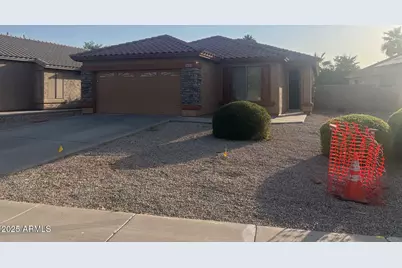 886 S Nielson, Gilbert, AZ 85296 - Photo 1
