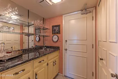 7344 E Rose Lane, Scottsdale, AZ 85250 - Photo 8