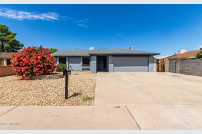 10852 N 39th Avenue, Phoenix, AZ 85029 - Photo 1