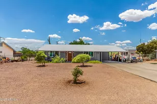 706 N Thunderbird, Apache Junction, AZ 85120 - Photo 1