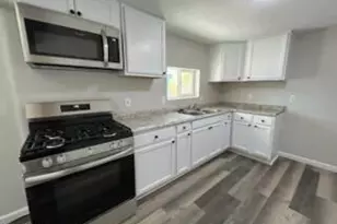 205 N Cameron Ave, Casa Grande, AZ 85122 - Photo 1