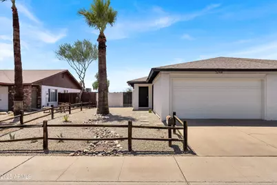 5744 N 68th, Glendale, AZ 85303 - Photo 1