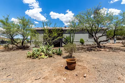 42812 N 14th Street, New River, AZ 85087 - Photo 1