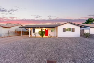 8147 W Clarendon Ave, Phoenix, AZ 85033 - Photo 1