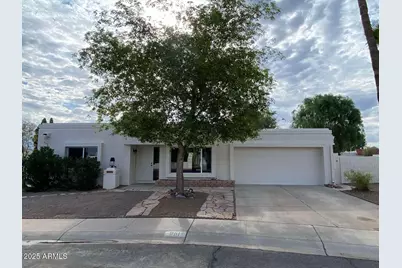 851 E Michelle, Phoenix, AZ 85022 - Photo 1