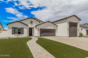 1138 E La Fortuna, San Tan Valley, AZ 85140 - Photo 1