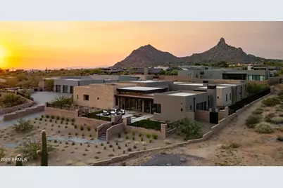 10266 E De La O, Scottsdale, AZ 85255 - Photo 1