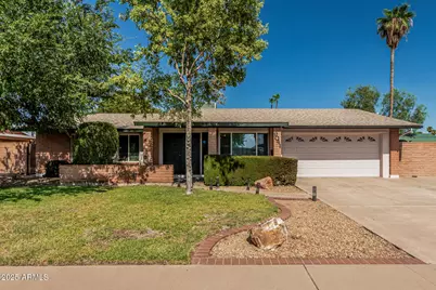 9041 N 42nd, Phoenix, AZ 85051 - Photo 1