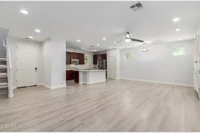 4715 E Tierra Buena, Phoenix, AZ 85032 - Photo 1