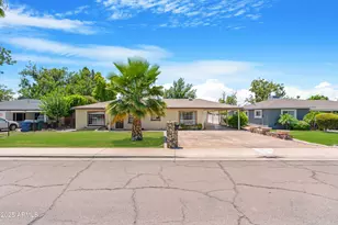 1027 E 3rd, Mesa, AZ 85204 - Photo 1