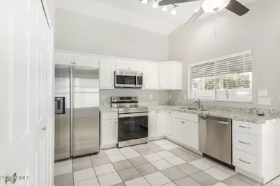 23420 N 40th, Glendale, AZ 85310 - Photo 1