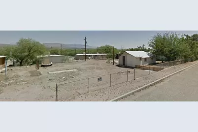 711 N San Manuel Avenue #6, Mammoth, AZ 85618 - Photo 1