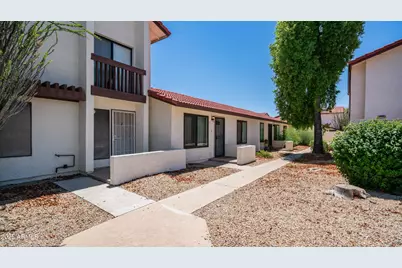 2827 E Waltann Lane #3, Phoenix, AZ 85032 - Photo 1