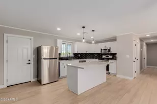 390 W Poston Circle, Florence, AZ 85132 - Photo 1