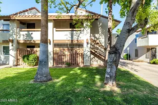 8813 North 8th St, Phoenix, AZ 85020 - Photo 1