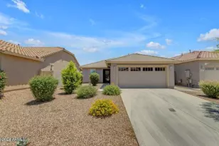 822 W Lowell Dr., San Tan Valley, AZ 85140 - Photo 1
