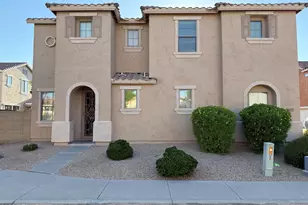 848 S Colonial Dr, Gilbert, AZ 85296 - Photo 1