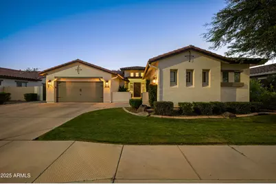 5560 S White, Chandler, AZ 85249 - Photo 1