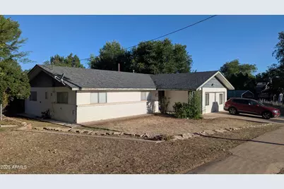 160 S Washington Street, Saint Johns, AZ 85936 - Photo 1