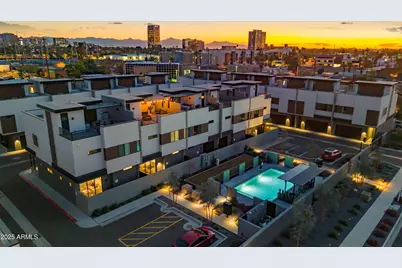 377 E Windsor Avenue #Unit 16, Phoenix, AZ 85004 - Photo 1