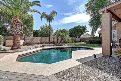634 W Goldfinch Way, Chandler, AZ 85286 - Photo 1