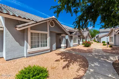 860 N McQueen, Chandler, AZ 85225 - Photo 1