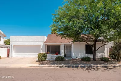 3226 E Topeka, Phoenix, AZ 85050 - Photo 1