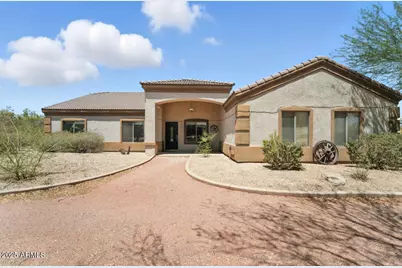 2296 W Dixon, San Tan Valley, AZ 85144 - Photo 1