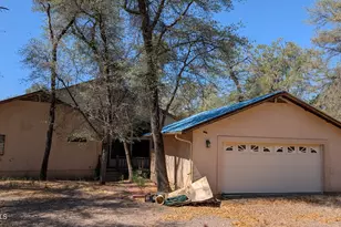 51554 N Signal Mountain Rd, Miami, AZ 85539 - Photo 1