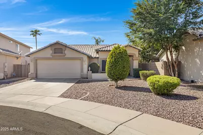 1100 S Cottonwood Court, Gilbert, AZ 85296 - Photo 1
