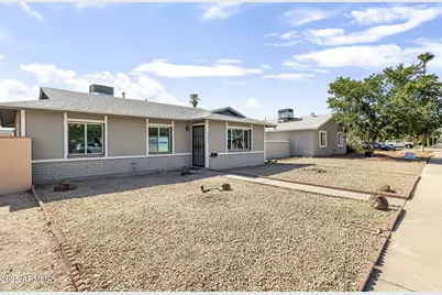 15214 N 32nd Drive, Phoenix, AZ 85053 - Photo 1