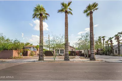 1035 E Palm Lane, Phoenix, AZ 85006 - Photo 1