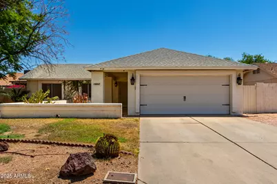 18807 N 37th Place, Phoenix, AZ 85050 - Photo 1